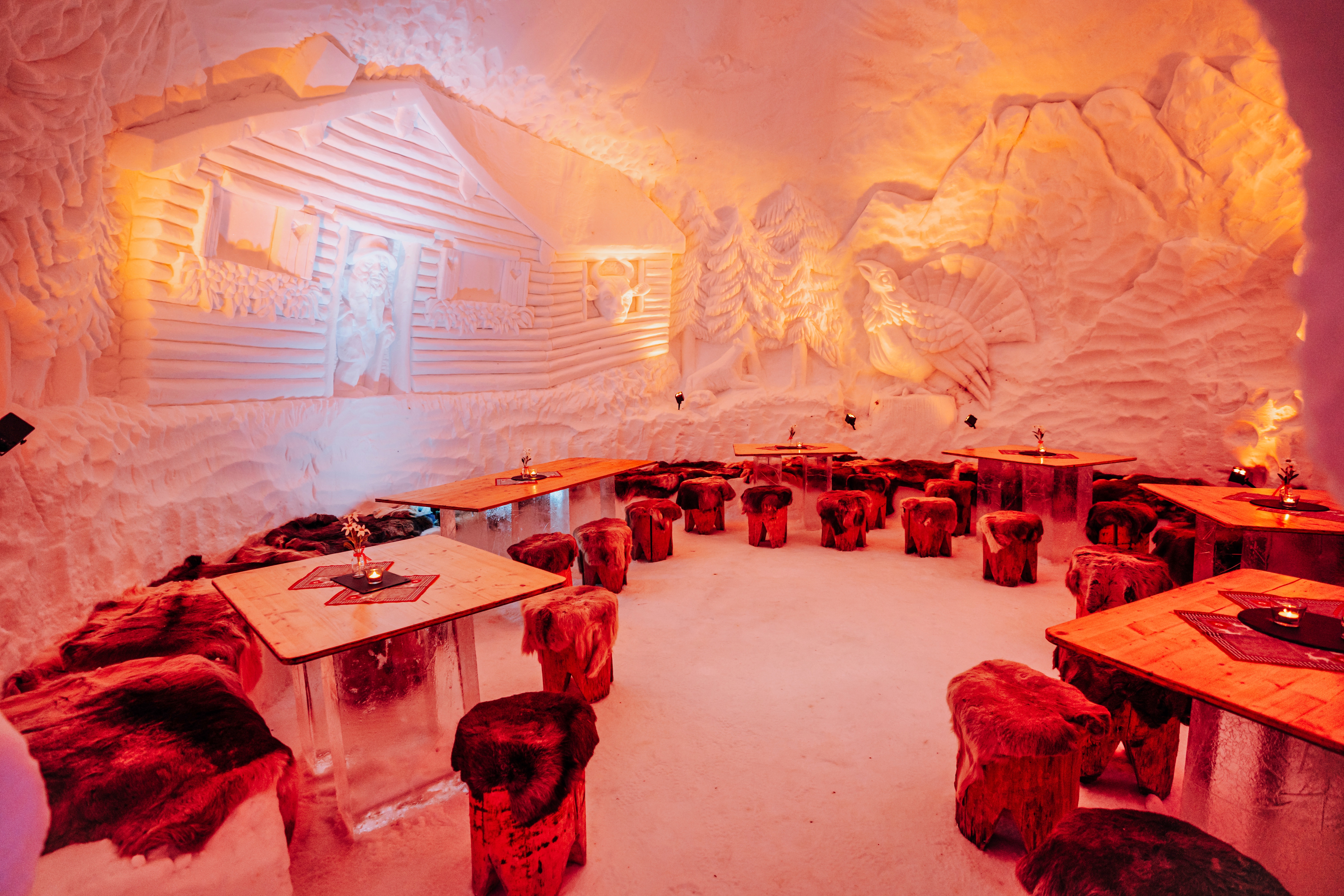 Erlebnisse im Oberallgäu: Iglu Lodge - Eishotel auf dem Nebelhorn über Oberstdorf - Iglu Lodge - Hotel aus Schnee und Eis auf dem Nebelhorn