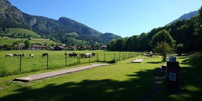 Hotels und Ferienwohnungen im Oberallgäu - Saison: Sommer - Minigolfplatz Bad Hindelang