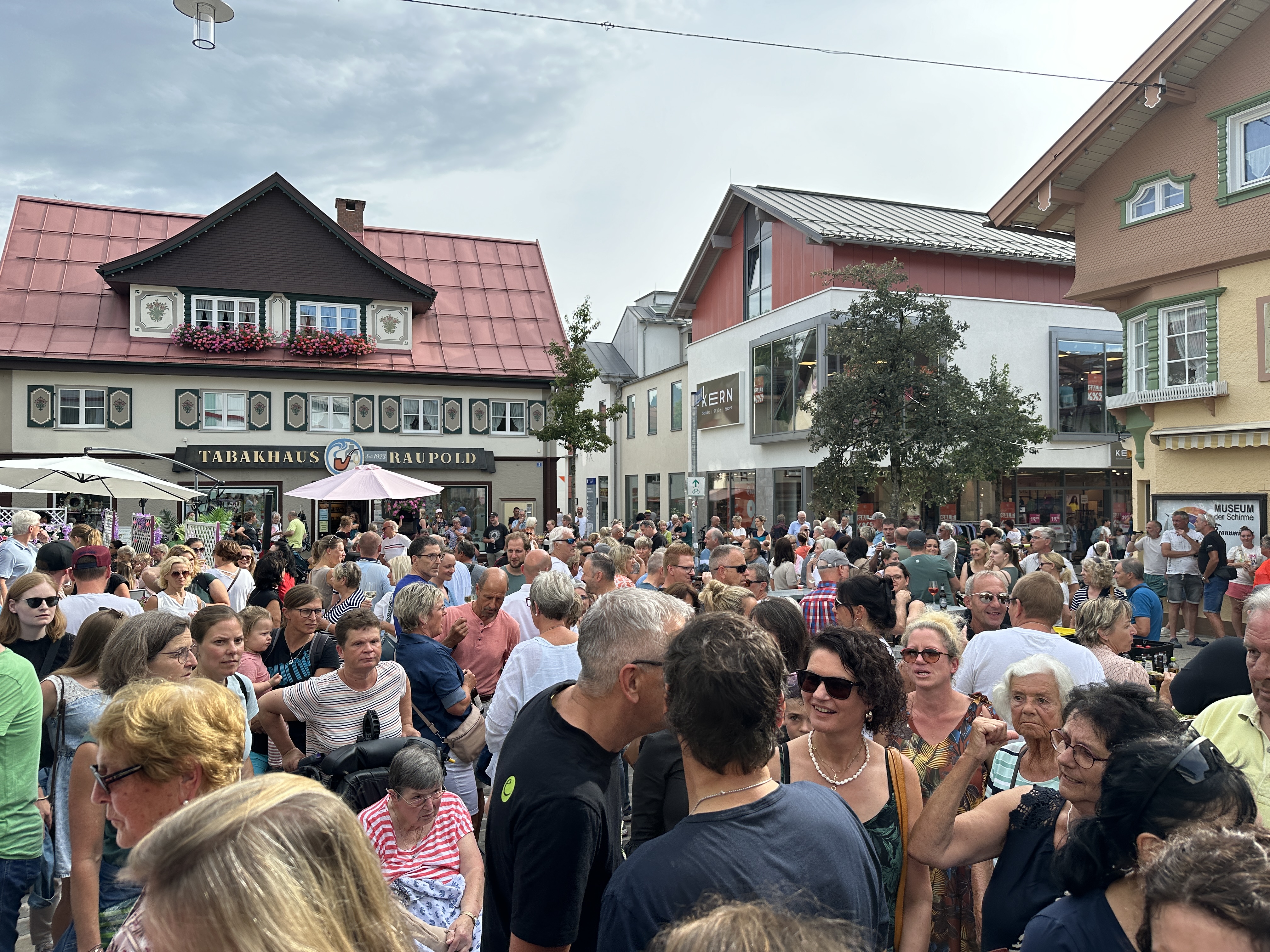 Veranstaltungen im Oberallgäu: After Work in Sonthofen im Allgäu - die Feierabendparty - After Work Sonthofen - Feierabendparty am 01.07.2026