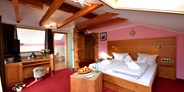 hotels-und-ferienwohnungen-im-oberallgaeu - Freizeit: Reiten - Alphorn - Hotel in Ofterschwang im Allgäu - Landhotel Alphorn - Ofterschwang im Allgäu