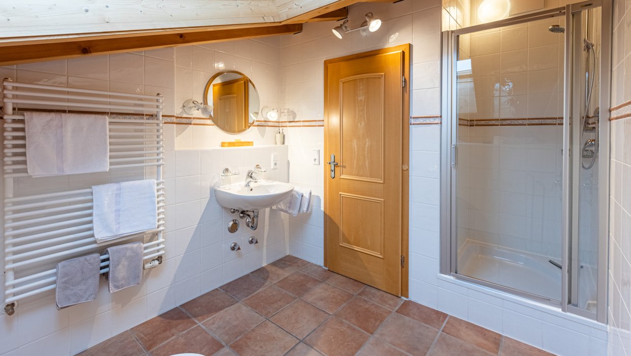 Unterkunft im Allgäu: Ferienwohnungen Landhaus Eggensberger - in Fischen im Allgäu - Ferienwohnungen Landhaus Eggensberger in Fischen im Allgäu