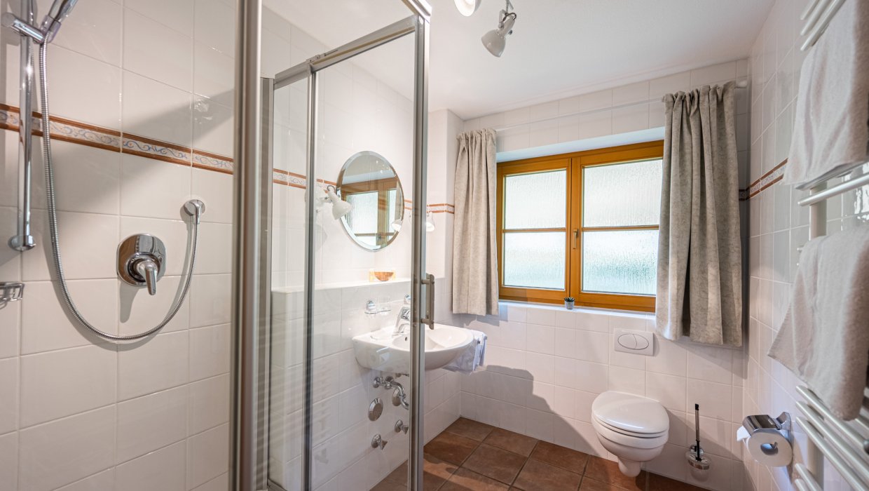 Unterkunft im Allgäu: Ferienwohnungen Landhaus Eggensberger - in Fischen im Allgäu - Ferienwohnungen Landhaus Eggensberger in Fischen im Allgäu