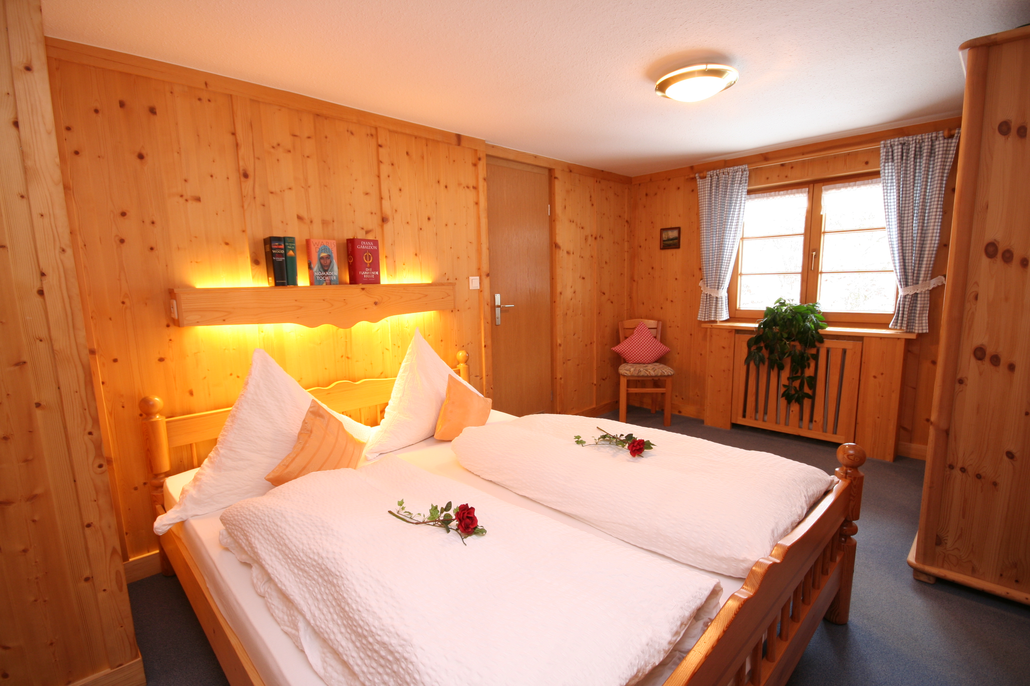 Unterkunft im Allgäu: Ferienwohnungen in Bad Hindelang im Allgäu - Hennenmühle - 4 / 5-Sterne Ferienwohnungen Hennenmühle im Allgäu