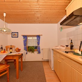 Unterkunft im Allgäu: Ferienwohnung 2 Küche - Haus Meinecke - Ferienwohnungen in Bad Hindelang im Allgäu