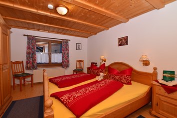 Unterkunft im Allgäu: Ferienwohnung 2 Schlafzimmer - Haus Meinecke - Ferienwohnungen in Bad Hindelang im Allgäu