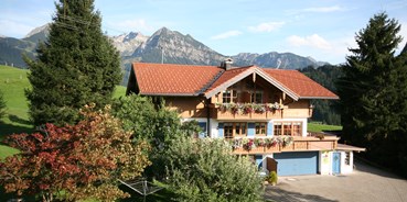 hotels-und-ferienwohnungen-im-oberallgaeu - Reisegrund: Familienurlaub - Landhaus Milena