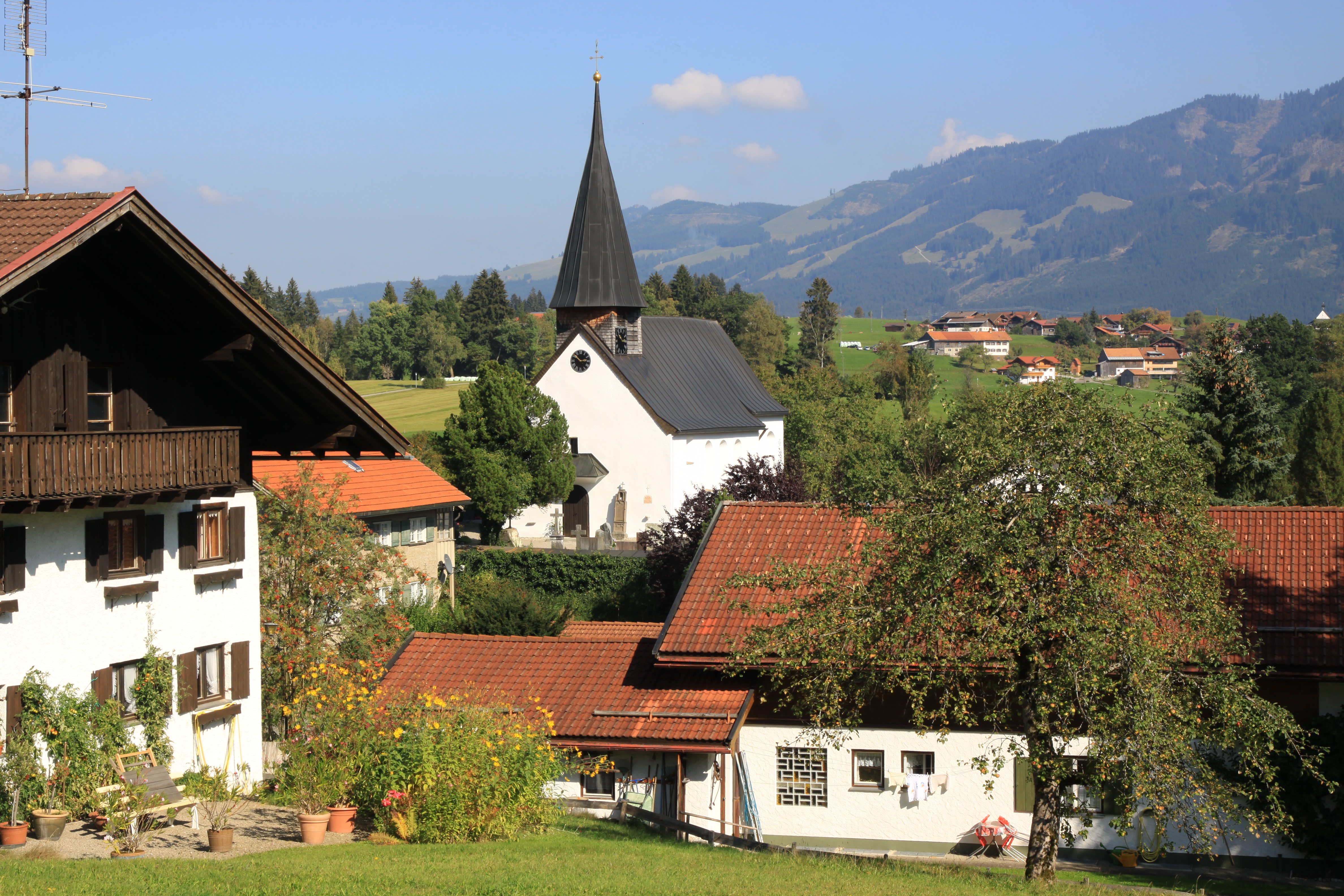 Unterkunft im Allgäu: Landhaus Milena - Ferienwohnungen im Oberallgäu - 3Landhaus Milena - Ferienwohnungen Obermaiselstein