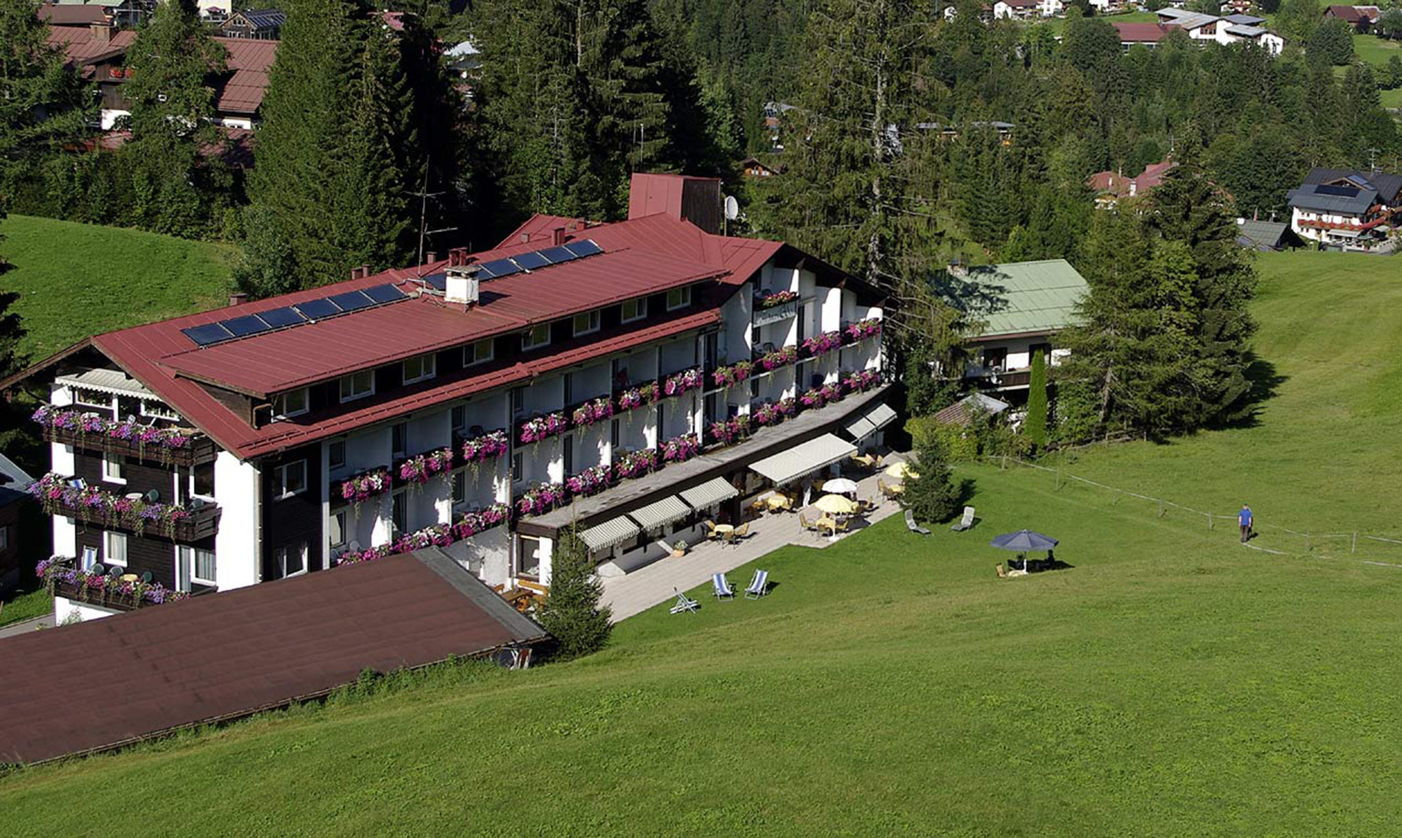 Unterkunft im Allgäu: Hotels im Kleinwalsertal - Montana in Riezlern - Hotel Montana in Riezlern im Kleinwalsertal