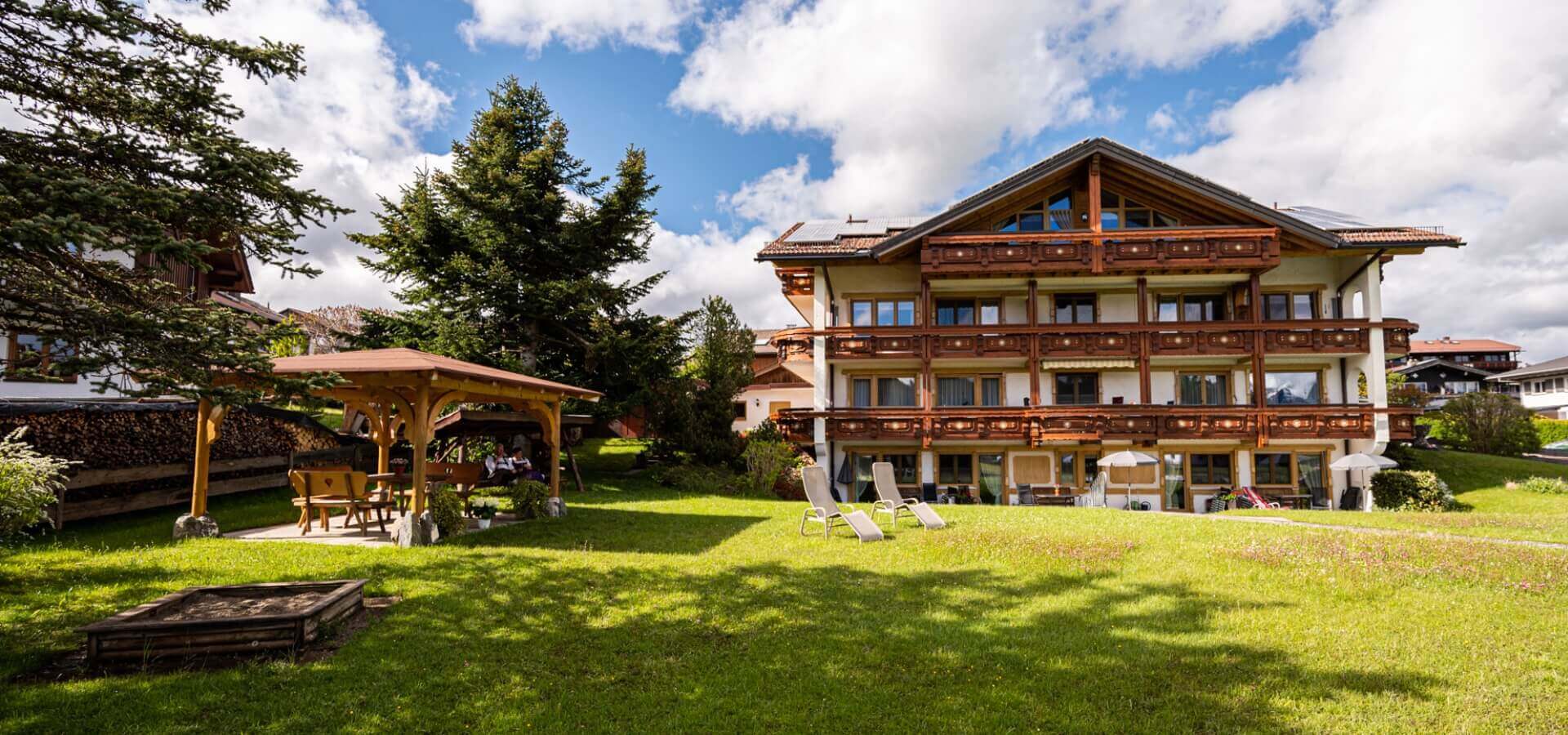 Hotels und Ferienwohnungen im Oberallgäu - Vorteilskarte: Allgäu-Walser-Pass - Fischen im Allgäu Berg - Landhaus Reiser - Ferienwohnungen Fischen im Allgäu - Landhaus Reiser - Ferienwohnungen
