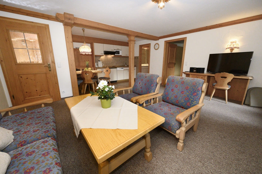 Unterkunft im Allgäu: Landhaus Schmid - Ferienwohnungen in Obermaiselstein im Oberallgäu - Ferienwohnungen Landhaus Schmid