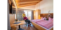 Hotels und Ferienwohnungen im Oberallgäu - Freizeit: Spa & Wellnesscenter - Rolstuhlgerechtes und barrierefreies Zimmer - Pflegehotel Allgäu in Sonthofen