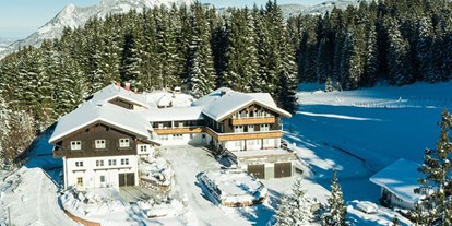 hotels-und-ferienwohnungen-im-oberallgaeu - Freizeit: Skifahren - Oberstdorf Stillachtal - Berghotel Sonnenklause - Hotel im Oberallgäu - Berghotel Sonnenklause