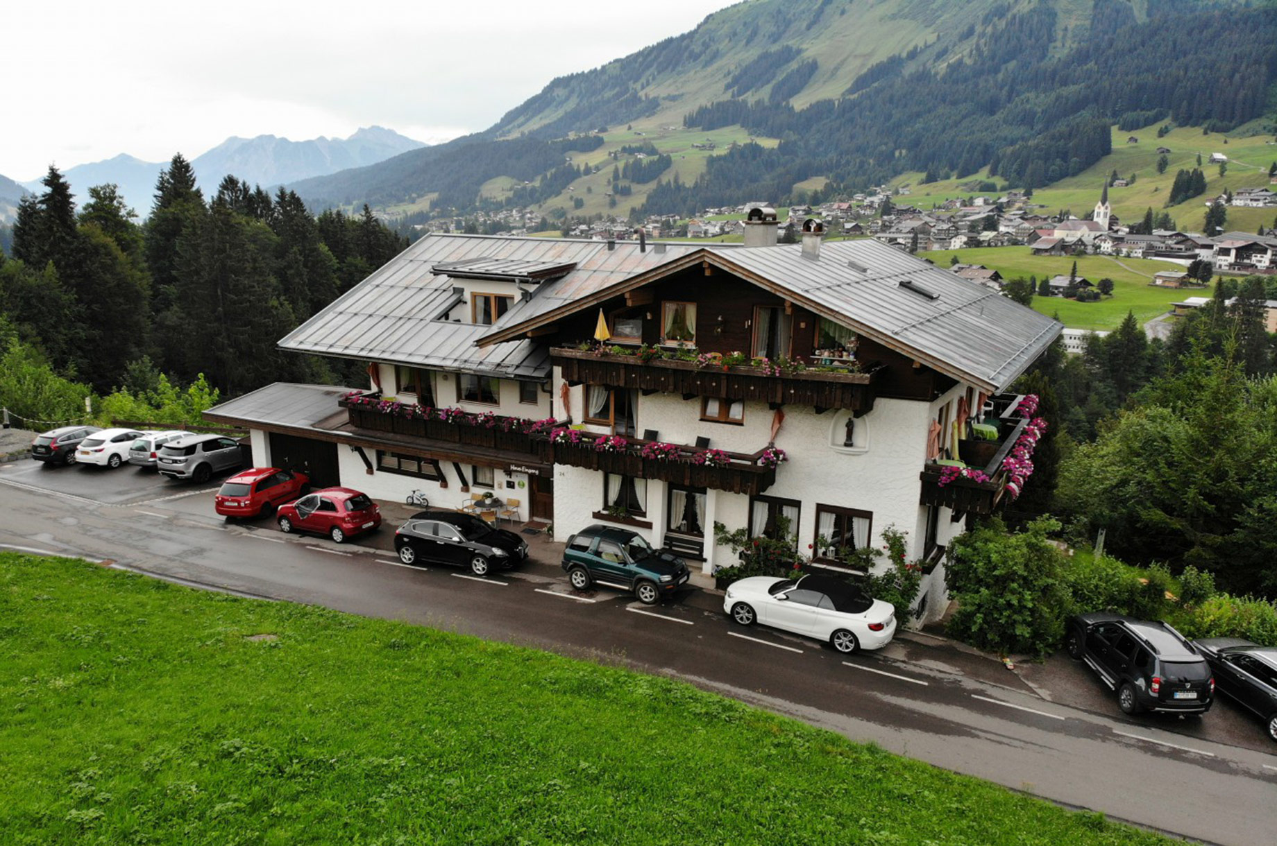 Unterkunft im Allgäu: Haus Widdersteinblick - Ferienwohnungen & Frühstückspension - Haus Widdersteinblick - Ferienwohnungen & Frühstückspension