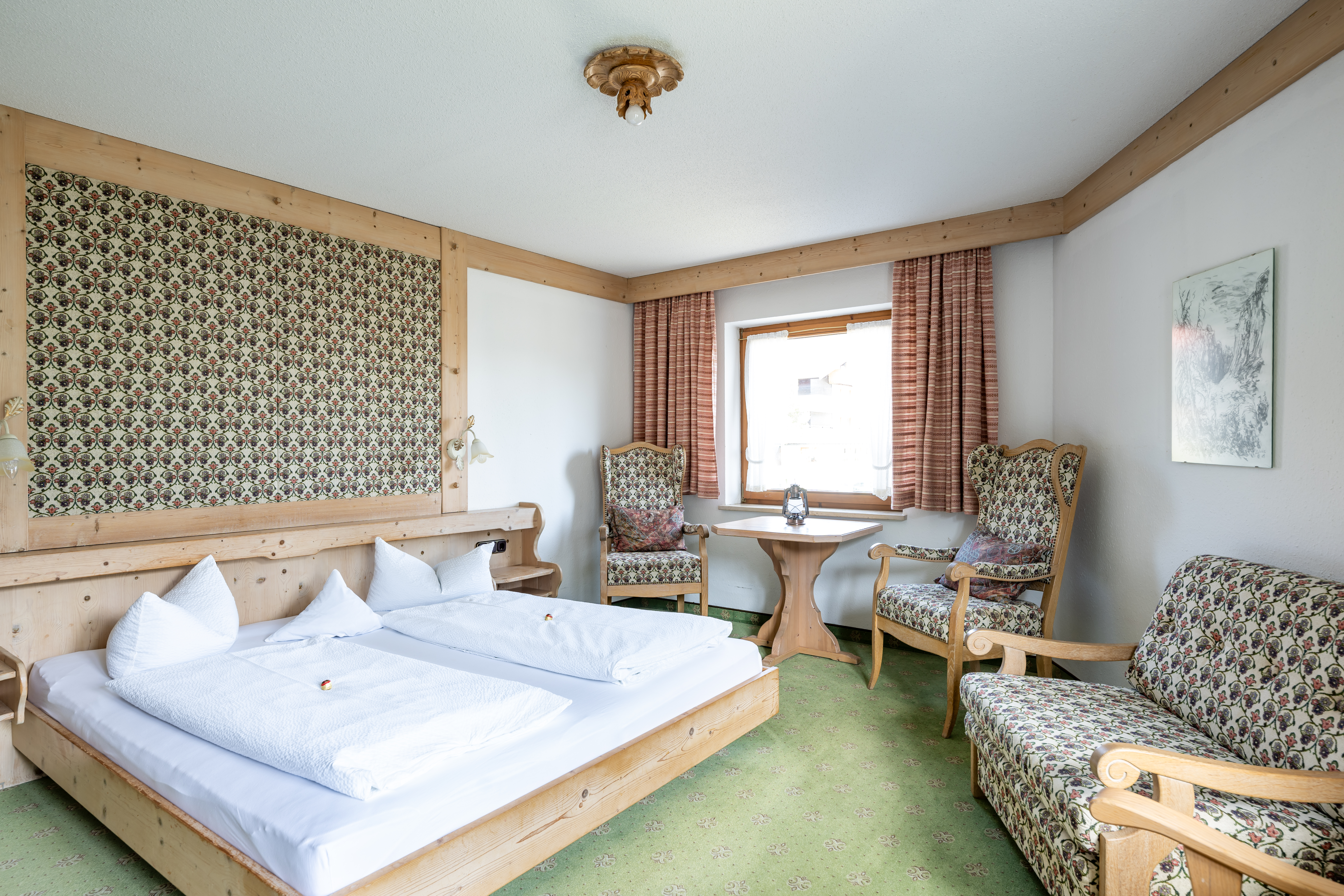 Unterkunft im Allgäu: Haus Widdersteinblick - Riezlern im Kleinwalsertal - Haus Widdersteinblick - Ferienwohnungen & Frühstückspension