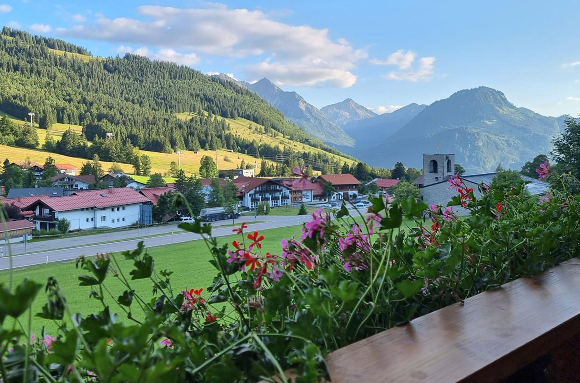 Unterkunft im Allgäu: Landhaus Thomma - Ferienwohnungen in Oberjoch im Allgäu - Landhaus Thomma - Ferienwohnungen in Oberjoch im Allgäu