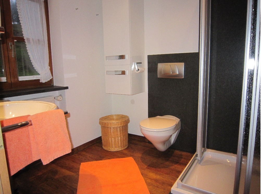 Unterkunft im Allgäu: Badezimmer App. Widderstein - Ferienwohnungen Haus Narzisse