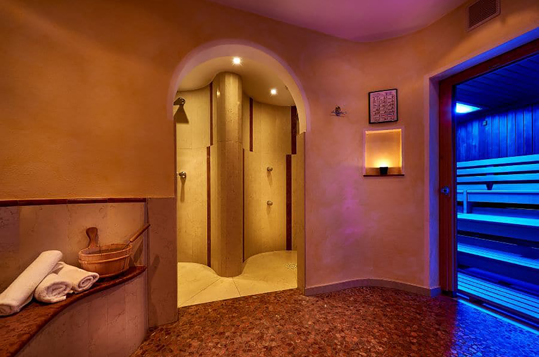 Unterkunft im Allgäu: Gästehaus Strasser - Appartements im Kleinwalsertal - Gästehaus Strasser - Appartements im Kleinwalsertal