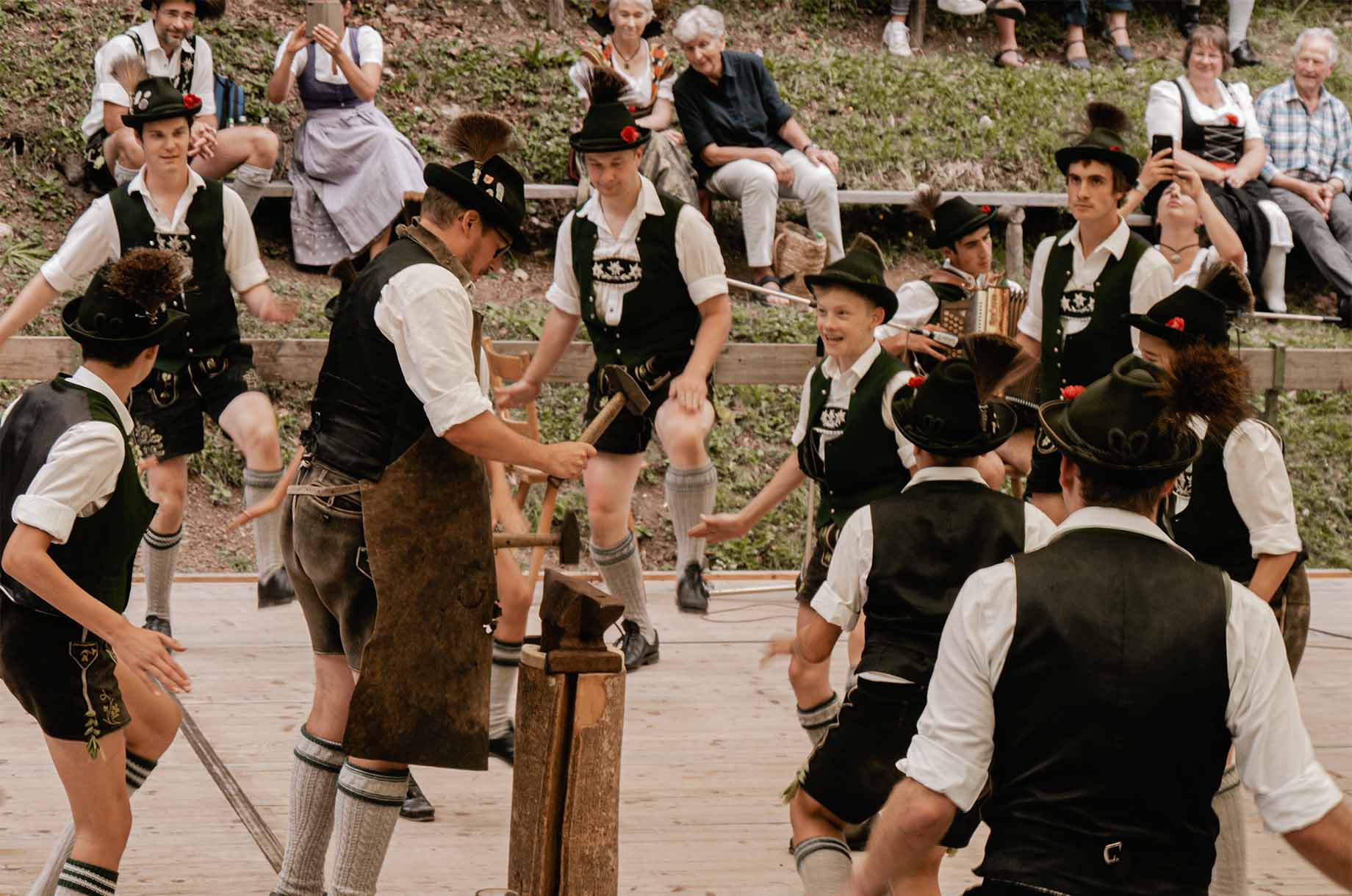 Veranstaltungen im Oberallgäu: Trachtenfest anlässlich des 125-jähriges Jubiläum des Trachtenvereins Bad Hindelang - 125-jähriges Jubiläum des Trachtenvereins Bad Hindelang