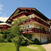 Gastgeber im Oberallgäu: Alpenflora - Ferienwohnungen in Ofterschwang im Allgäu - Alpenflora - Ferienwohnungen