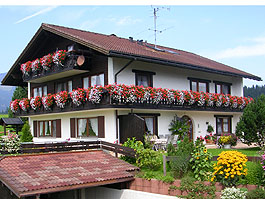 Hotels und Ferienwohnungen im Oberallgäu - Ausstattung: bedingt allergikergerecht - Fischen im Allgäu Berg - Koros