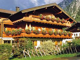 Hotels und Ferienwohnungen im Oberallgäu - Ausstattung: Nichtraucherhaus - Kleinwalsertal - Huber