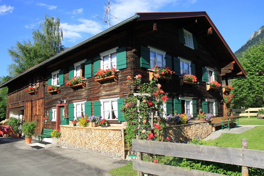 Unterkunft im Allgäu: Haus Bergblick - Ferienwohnungen in Oberstdorf im Allgäu - Ferienwohnungen Haus Bergblick in Oberstdorf im Allgäu