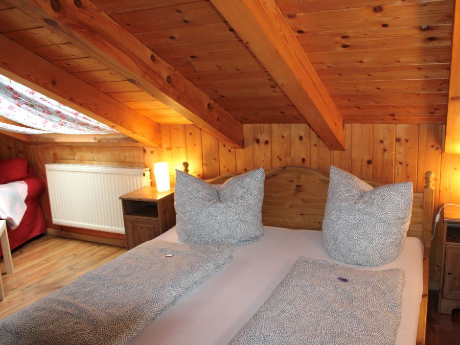 Unterkunft im Allgäu: Mansardenzimmer Stüble - Landhaus Glaab - Gästezimmer & Ferienwohnungen