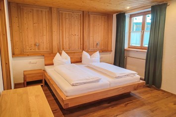 Unterkunft im Allgäu: Ferienwohnung Entschenkopf - Landhaus Glaab - Gästezimmer & Ferienwohnungen