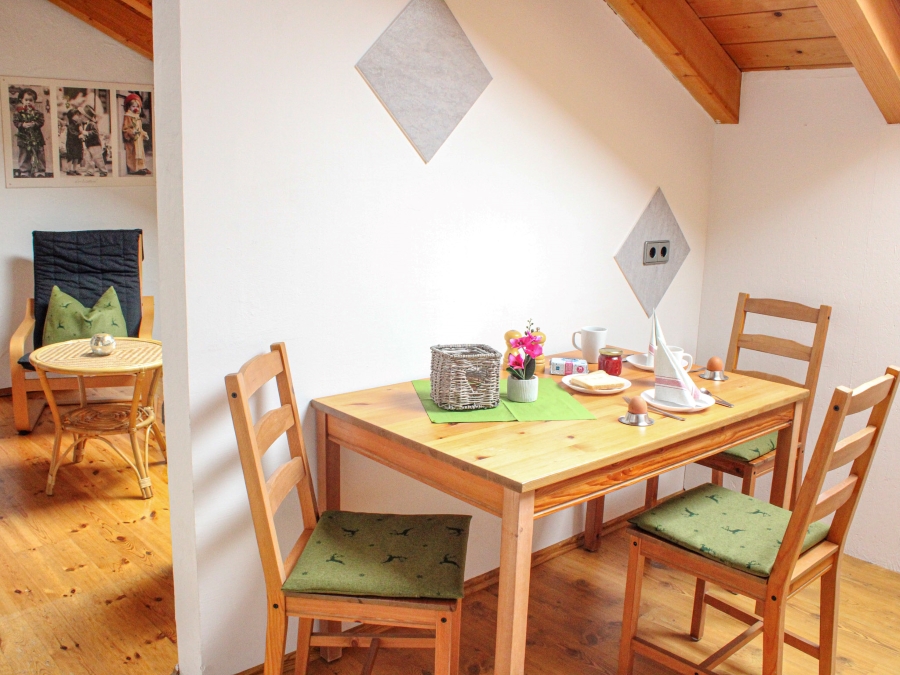 Unterkunft im Allgäu: Ferienwohnung Trettachspitze - Landhaus Glaab - Gästezimmer & Ferienwohnungen