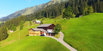 Hotels und Ferienwohnungen im Oberallgäu - Ausstattung: Nichtraucherhaus - Riezlern Riezlern - Ort - Haus Gehren