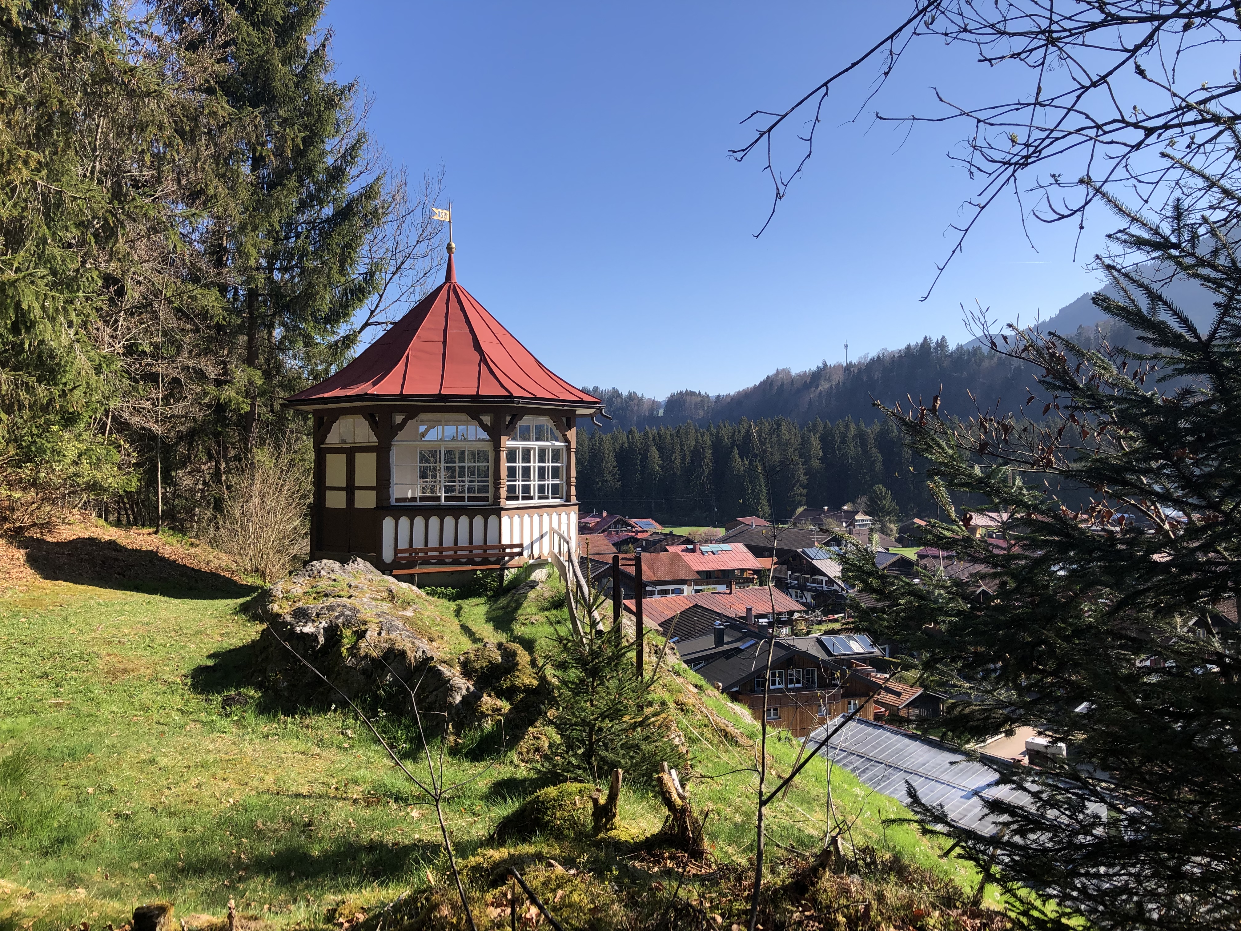 Unterkunft im Allgäu: Ferienwohnungen Wolf in Fischen im Allgäu