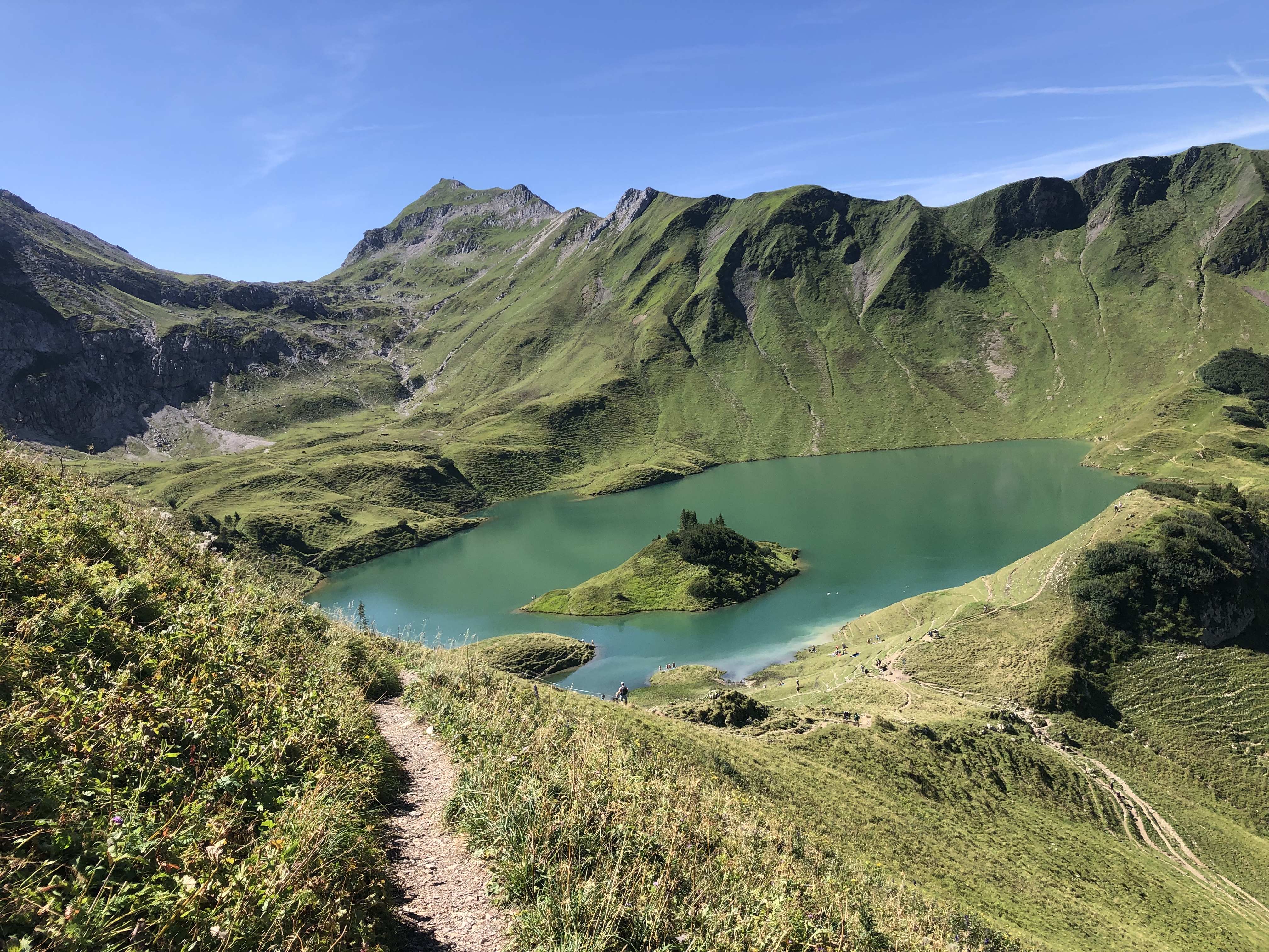 Unterkunft im Allgäu: Wanderparadies Hinterstein im Naturschutzgebiet Allgäuer Hochalpen  - Hotel Waidmannsheil - Café & Restaurant in Hinterstein