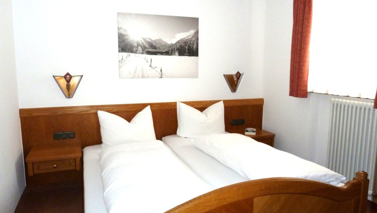 Unterkunft im Allgäu: Haus Cental - Ferienwohnungen in Oberstdorf im Allgäu - Haus Central - Ferienwohnungen in Oberstdorf