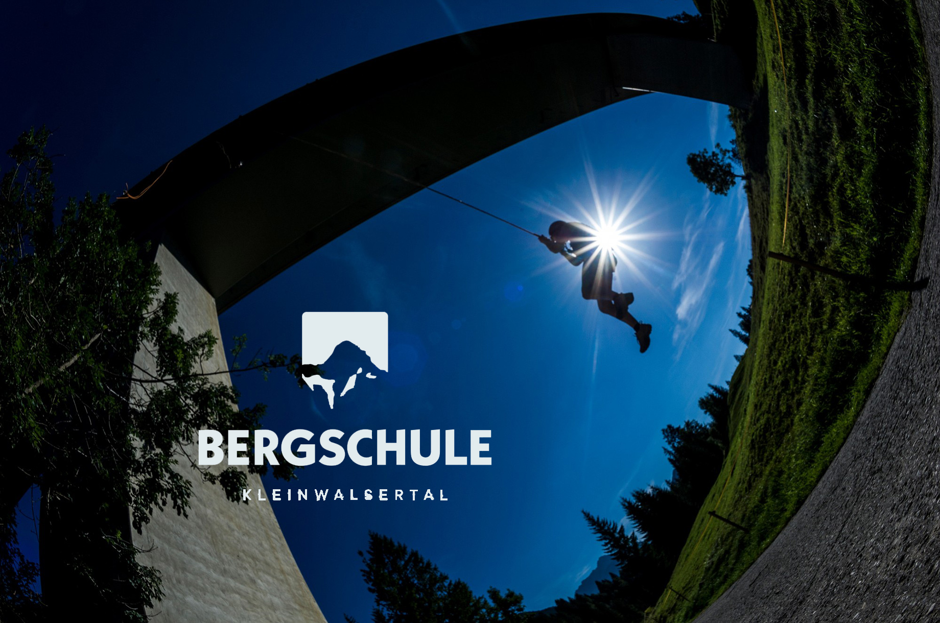 Hotels und Ferienwohnungen im Oberallgäu - Kategorien: Action & Spaß - Mittelberg Schwarzwassertal - Bergabenteuer - unterwegs mit der Bergschule Kleinwalsertal - Bergabenteuer - unterwegs mit der  Bergschule Kleinwalsertal