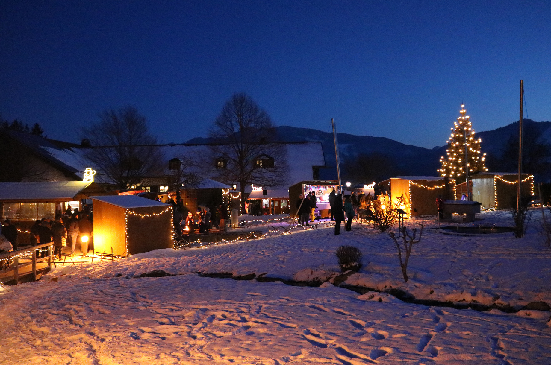Veranstaltungen im Oberallgäu: Weihnachtsmarkt in Oy-Mittelberg im Allgäu  - Weihnachtsmarkt 2025 in Oy-Mittelberg 