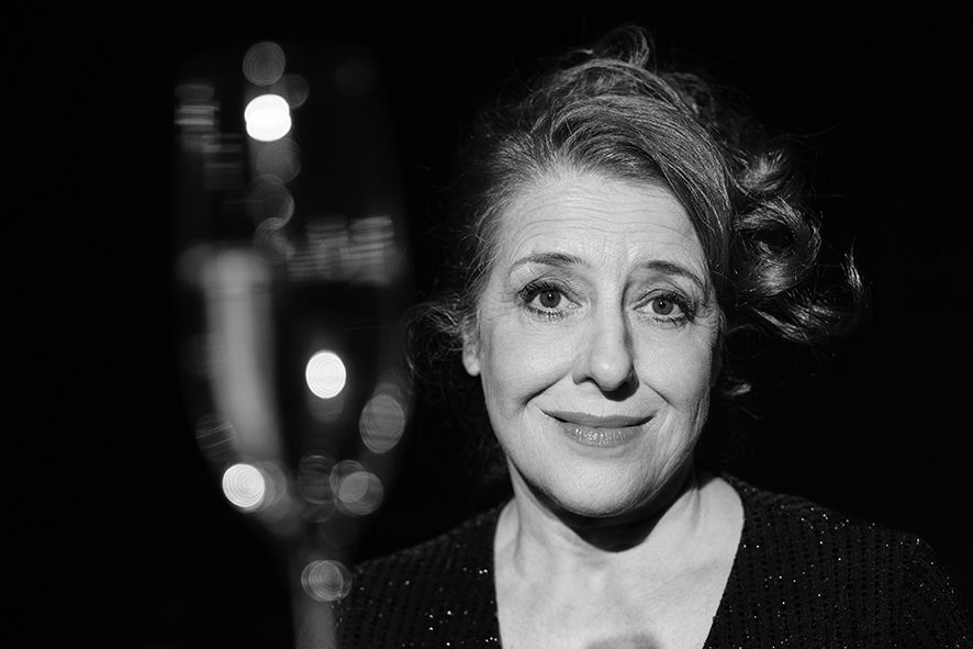 Hotels und Ferienwohnungen im Oberallgäu - Luise Kinseher - endlich SOLO im Kornhaus Kempten - Luise Kinseher - endlich SOLO im Kornhaus Kempten