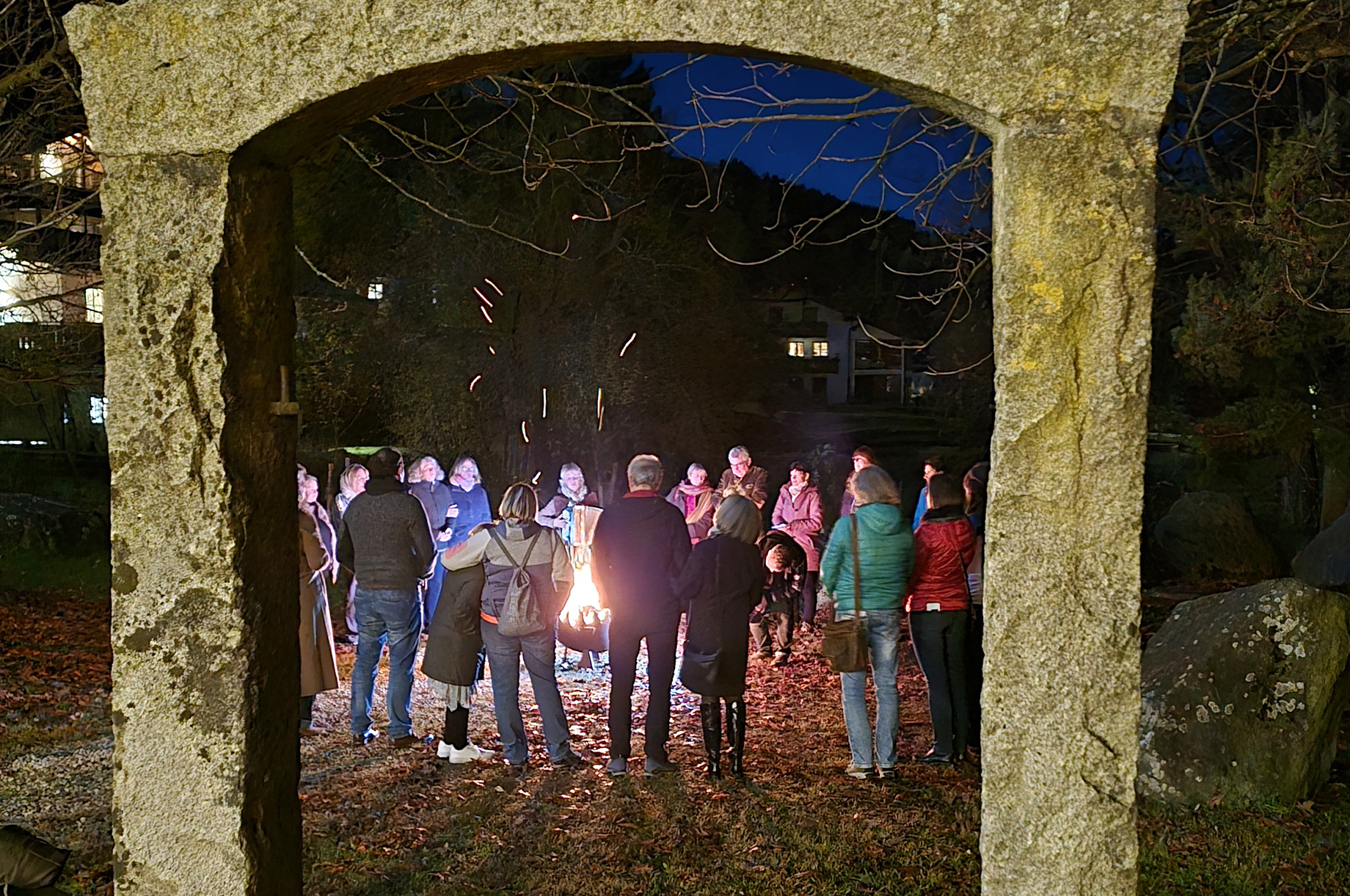 Hotels und Ferienwohnungen im Oberallgäu - Deutschland - Mondnacht - Seelenzeit unterm Vollmond im Kranzegger Hof - Gaisstadl - Erwachen & Lebensfreude in Kranzegg