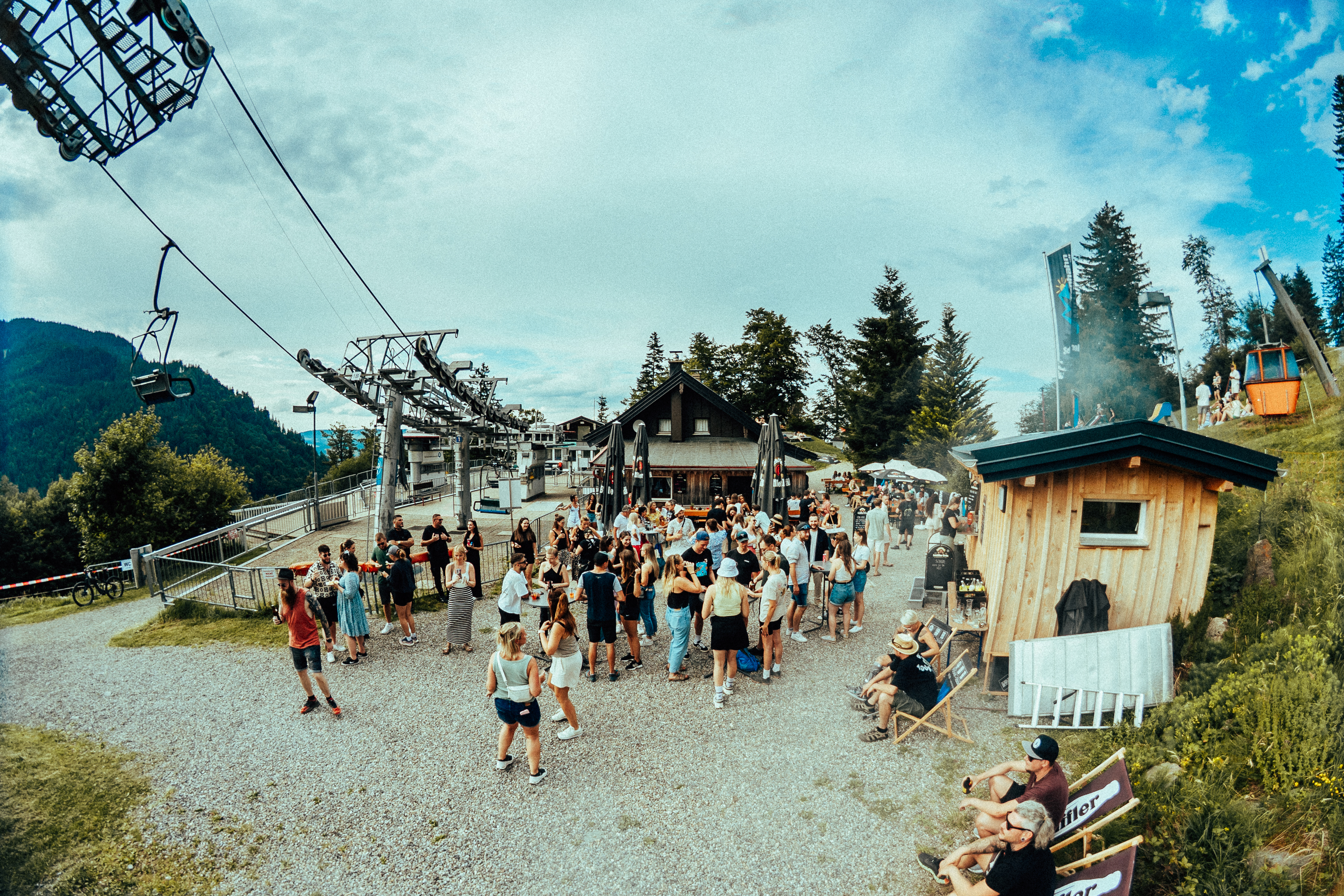 Hotels und Ferienwohnungen im Oberallgäu - Kinder & Familie: Kinder sind willkommen - INHEAVEN - house music & good vibes only an der Mittagbahn - INHEAVEN - house music & good vibes only an der Mittagbahn